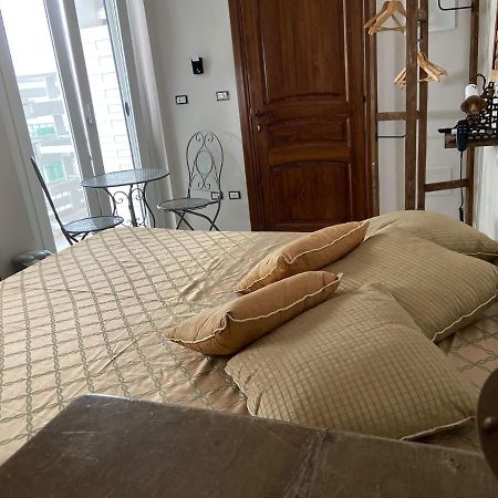 La Fontanella Bed & Breakfast Lecce Bagian luar foto