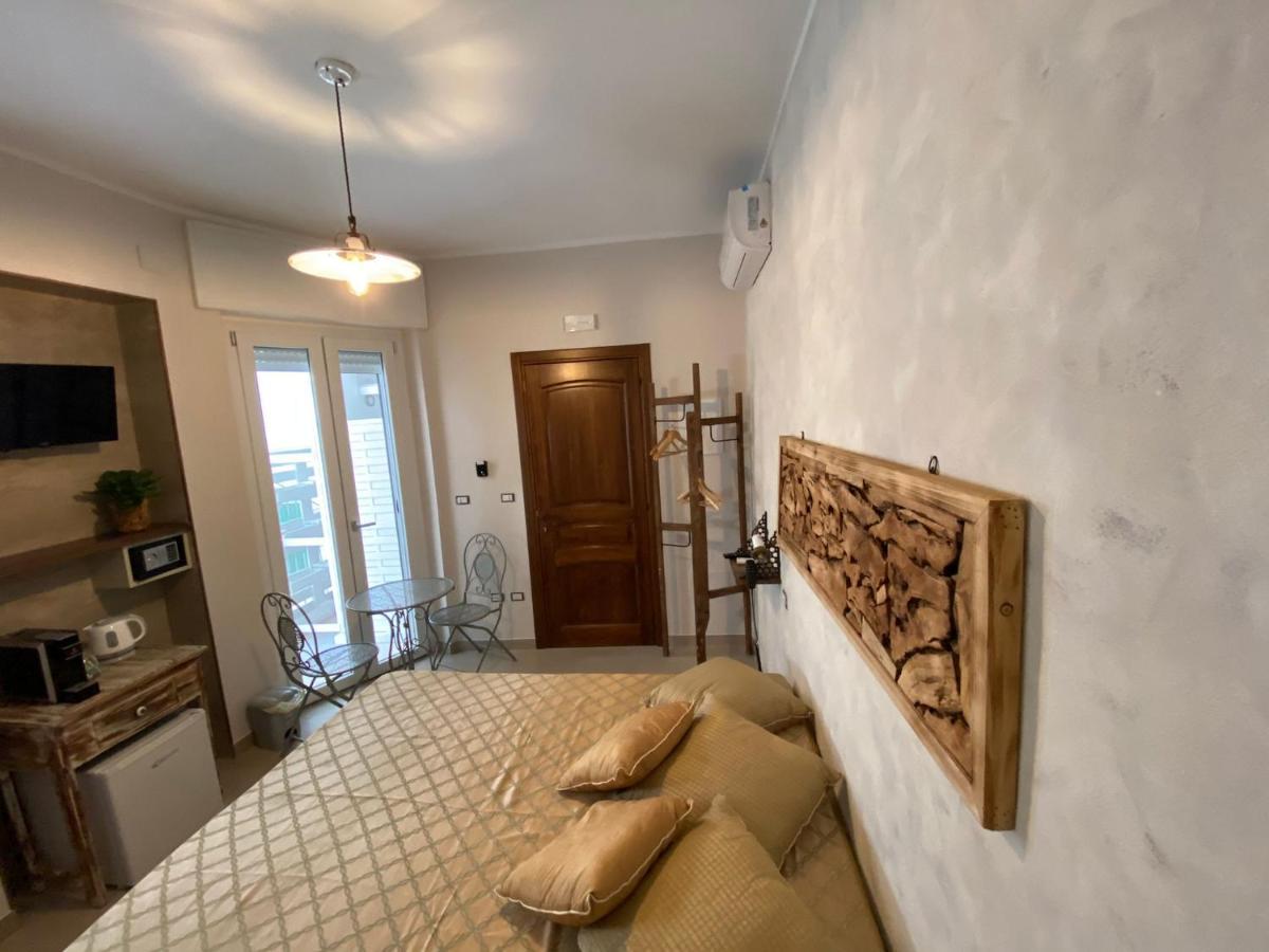 La Fontanella Bed & Breakfast Lecce Bagian luar foto